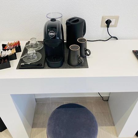 International House Olbia Hotel Екстериор снимка